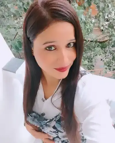 Call Girls in Etah