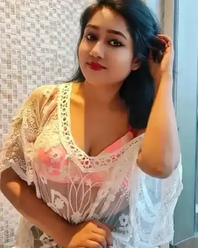 Escort Etah